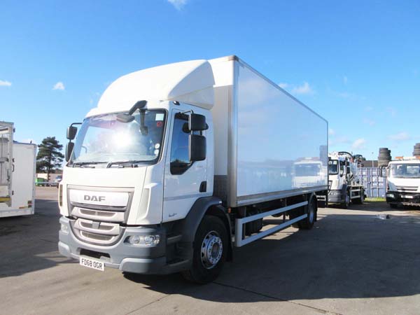 REF 16 - 2019 DAF Euro 6 18 ton Box truck for sale